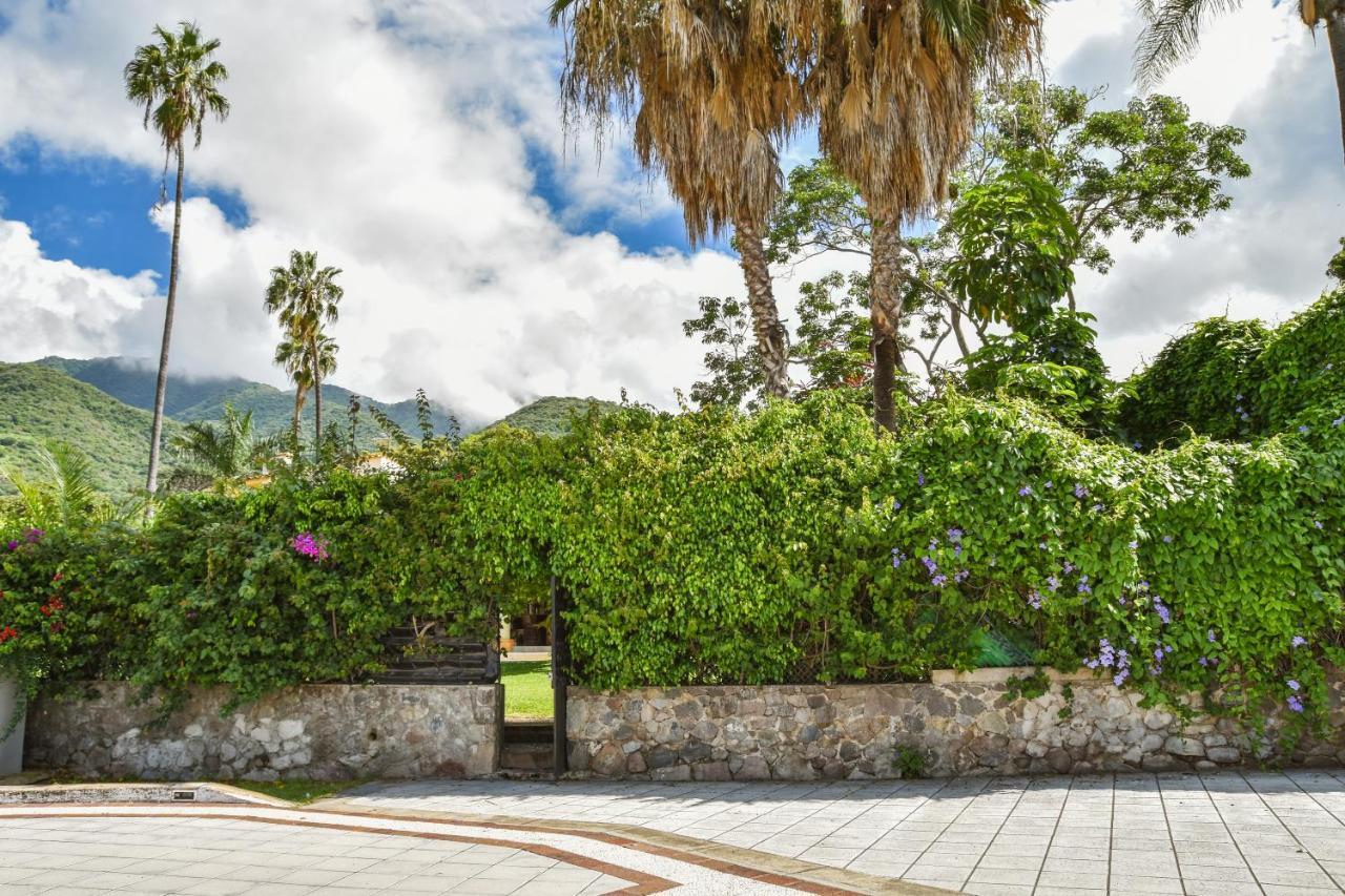 Casa Jardin-Lakeside Boutique Resort By Restavio 阿吉吉克 外观 照片